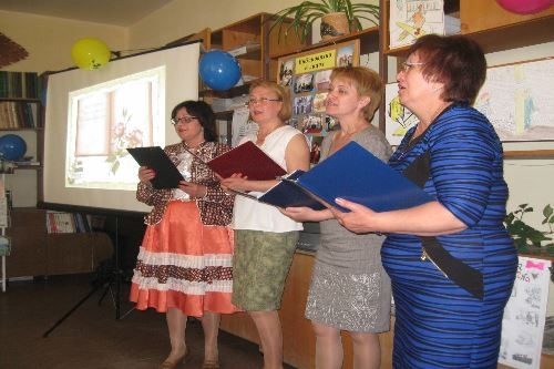 Центральная городская библиотека Армянска отметила свое 95-летие Центральная городская библиотека Армянска отметила свое 95-летие