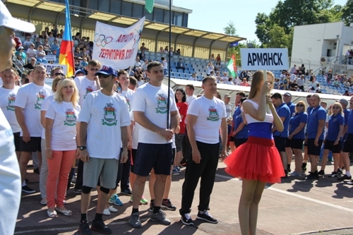 Представители законодательной и исполнительной власти Армянска за здоровый образ жизни Представители законодательной и исполнительной власти Армянска за здоровый образ жизни
