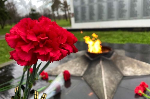 3 декабря - День Неизвестного солдата