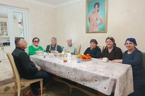 В Армянске прошла встреча с семьями из числа реабилитированных народов В Армянске прошла встреча с семьями из числа реабилитированных народов