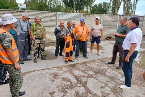 Глава администрации встретился с трудовым коллективом АО «Благоустройство» Глава администрации встретился с трудовым коллективом АО «Благоустройство»
